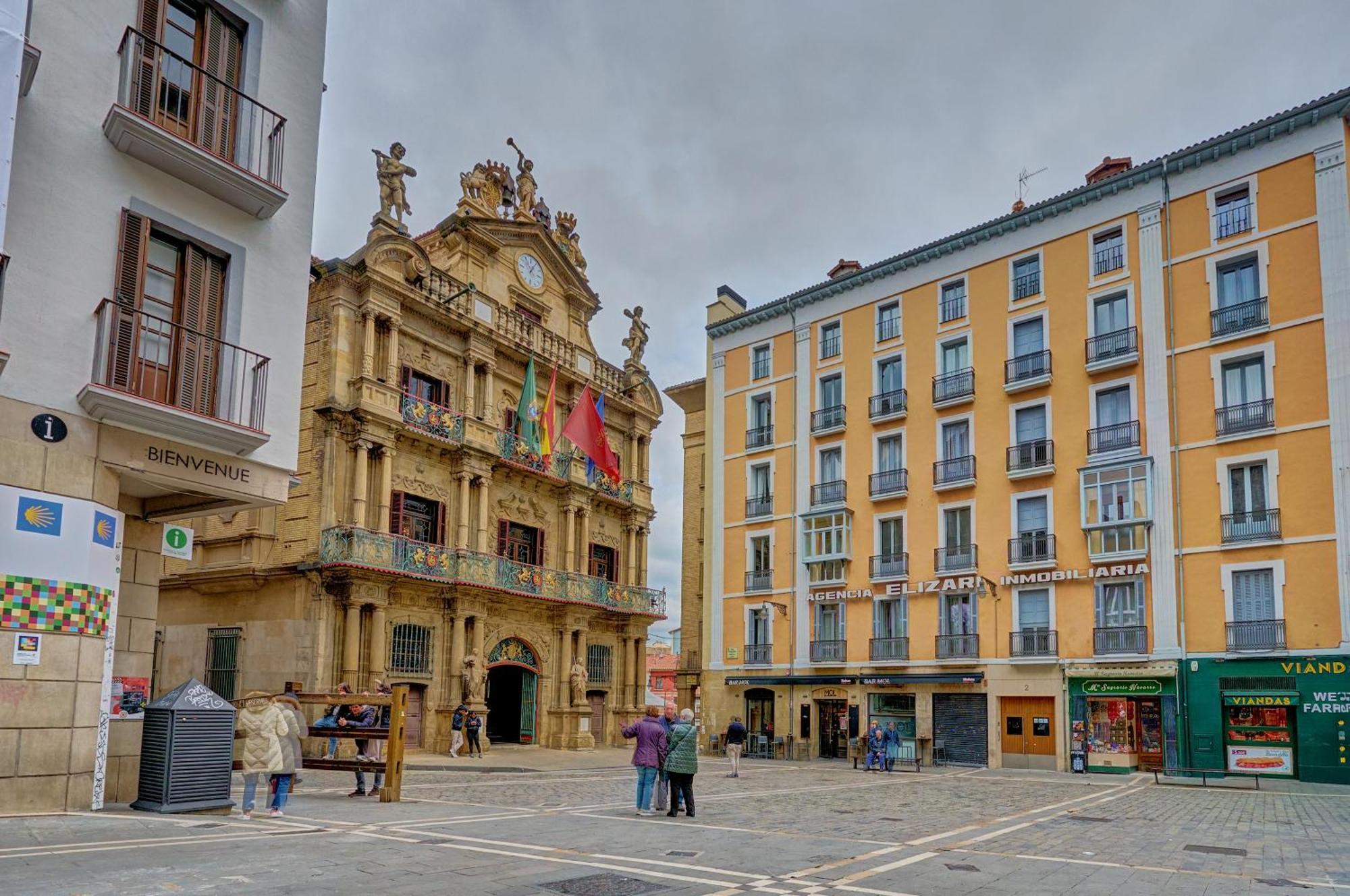 Casa Andrea By Clabao Lejlighed Pamplona Eksteriør billede